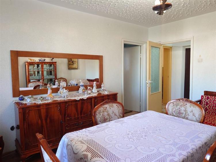 Apartament 2 camere, ETAJ 1