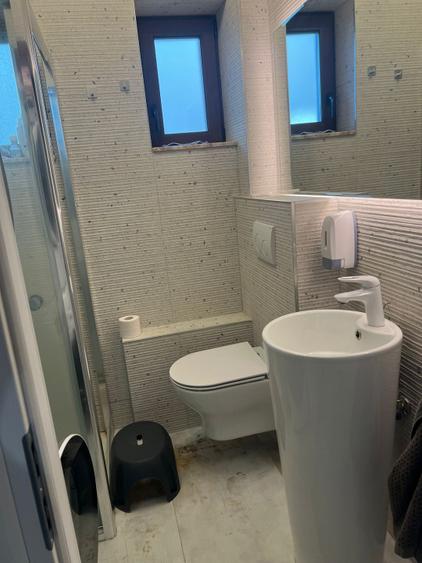 Apartament 3 camere lux, complet renovat, 105 mp, 3 balcoane –Strad