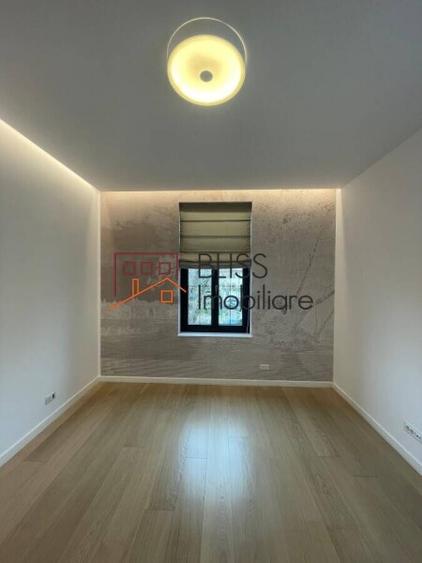 Vilă Spectaculoasă Complet Renovată cu Grădina Privată