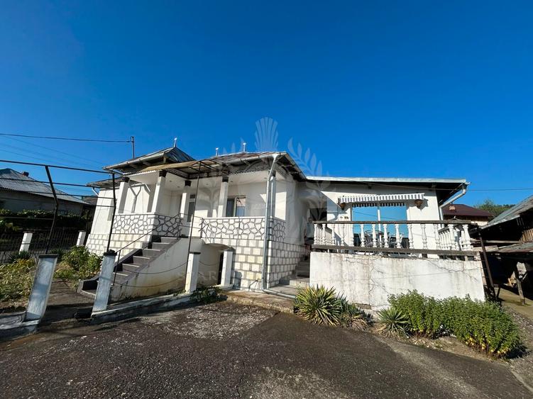 CASA 4 CAMERE// COMUNA VALCANESTI
