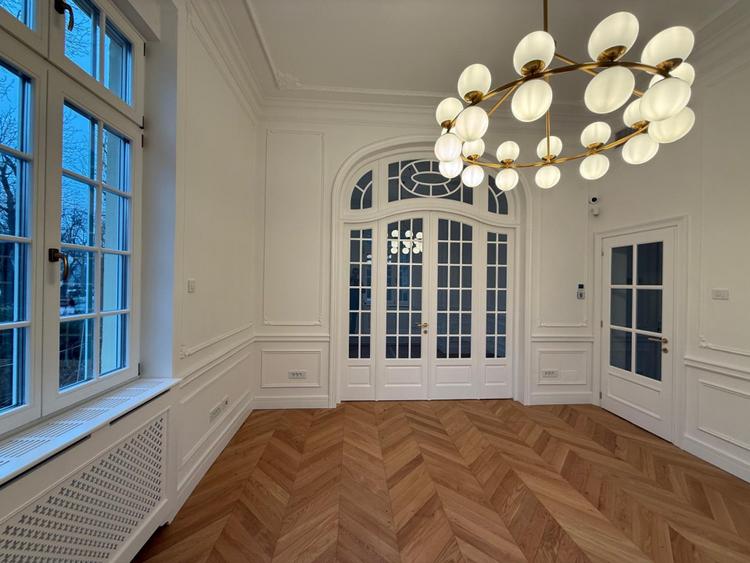 Kiseleff 55/ Apartament interbelic de exceptie intr- o vila istorica