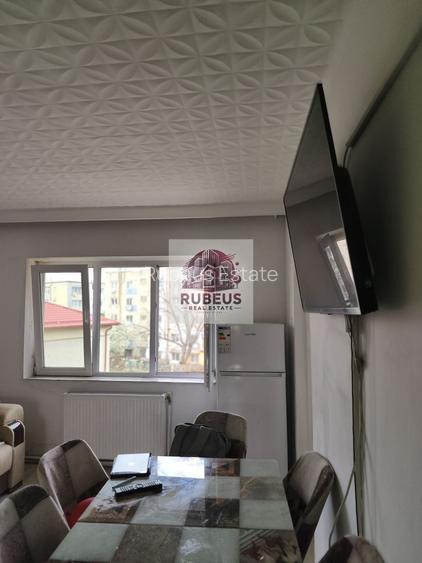 Mic la întreținere, bun la randament: apartament în Orșova - 23