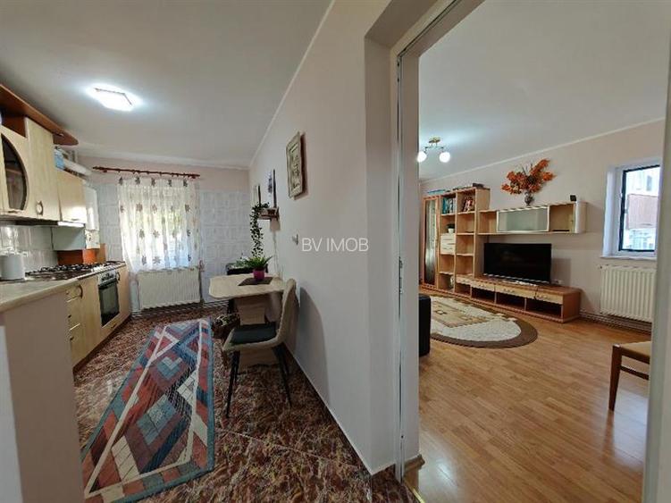 Inchiriem Apartament 2 Camere, Mobilat, Decomandat, Racadau - 8