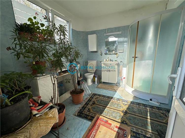 Royal Imobiliare - Vanzare Casa zona Valea Calugareasca