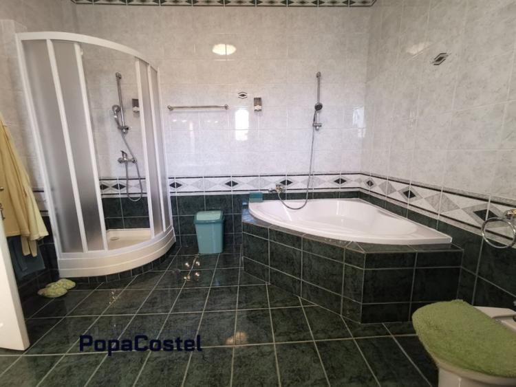 Breaza de Sus vila 487 mp utili S+P+1E+M cu teren 6258 mp