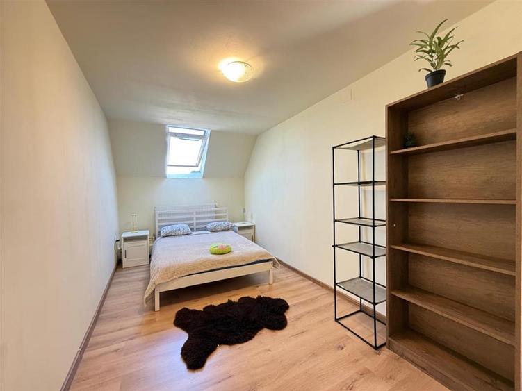 Apartament la casa 3 camere zona Gusterita