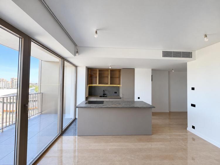 Apartament cu 3 camere de vanzare // ONE High District