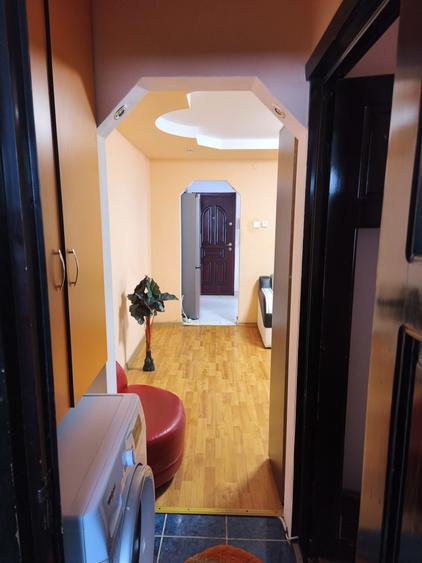 Apoartament 2 camere zona Primaverii , parter ,mobilat si utilat , garaj