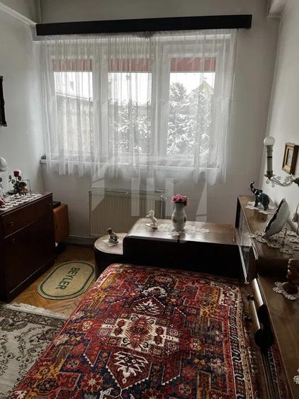 Apartament 3 camere, strada Horea
