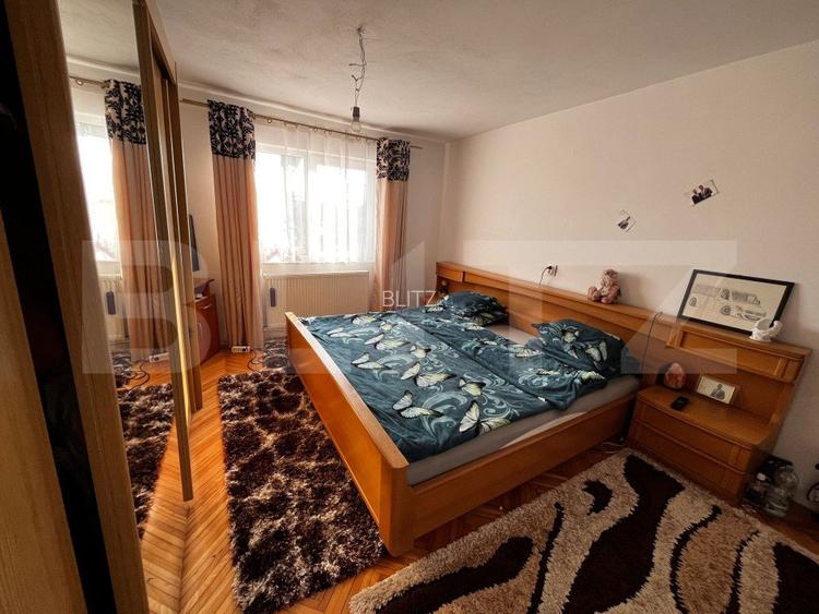 Casa de vanzare, cu 5 camere, 200 mp, Livezile - 9