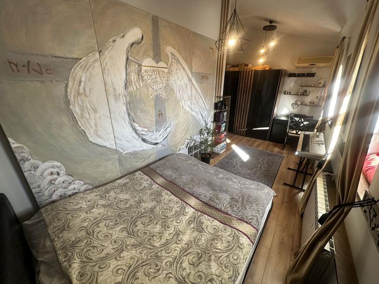 Apartament 4 camere zoma Piata Ovidiu - Peninsula