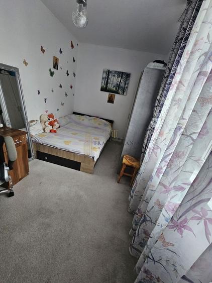 Vând apartament 2 camere decomandat
