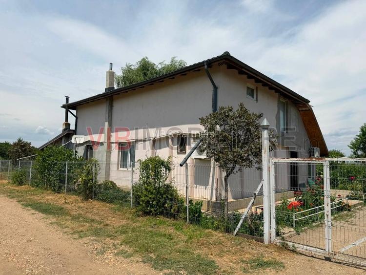 Fermă de vânzare | 3 ha | Între București și Constanța | Exploatație agricolă și - 3