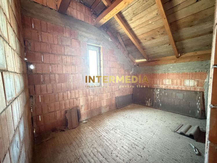 Casă la ROSU Alba Iulia Cartier Orizont – 220 mp utili 388 mp teren utilitati