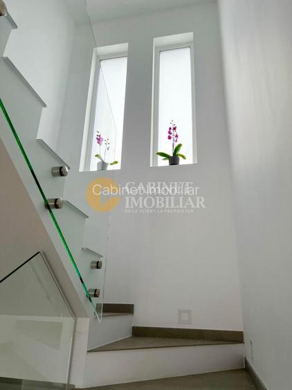 Vila PREMIUM - 4 camere - 3 bai - garaj - 210 mp utili - 2022 - mobilata - 10