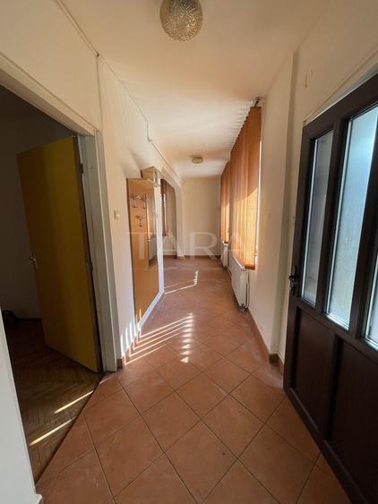 Casă de vânzare în zona Iris