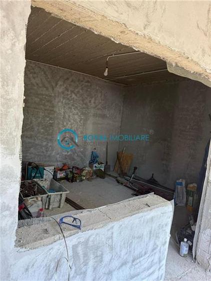 Royal Imobiliare - Vanzare Casa zona Barcanesti