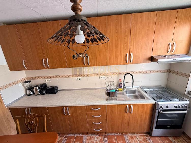 2 camere| curte comuna cu 3 apartamente| centrala proprie| zona aradului| - 6