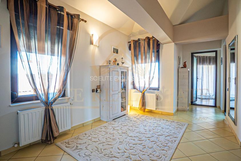 Casa De Vanzare in Palazu Mare - Teren de 455 mp cu Piscina si Garaj - 26