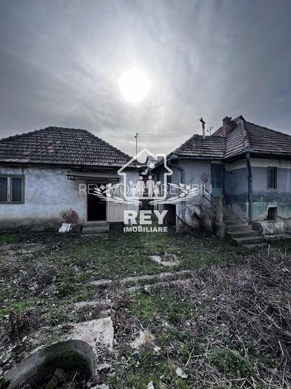 Cartier Lazaret - Teren de casa cu casă 568 mp - 2