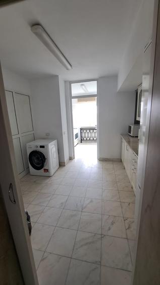 3 camere / Bd. Decebal – Alba Iulia / Unirii
