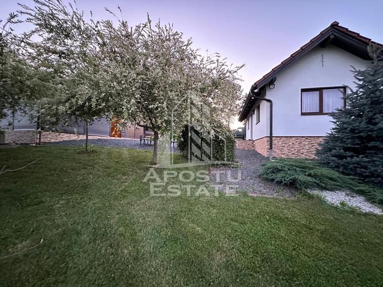 Casa de vacanta cu. teren 31.300 Nadas, 38 km de Timisoara.
