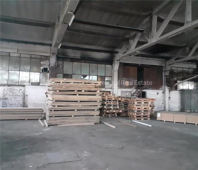 Spatiu Industrial - 1350 mp - Productie - Depozitare - Distributie - 31
