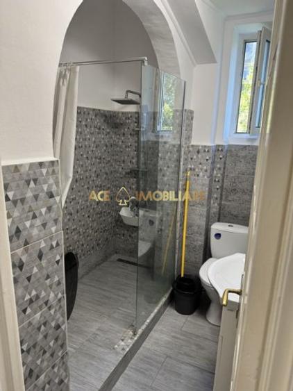 3 Camere de inchiriat | Gara de Est | Mobilat & Utilat | PetFriendly |