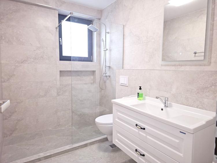 Apartament cu 2 camere mobilat si utilat, bloc nou - Prima inchiriere