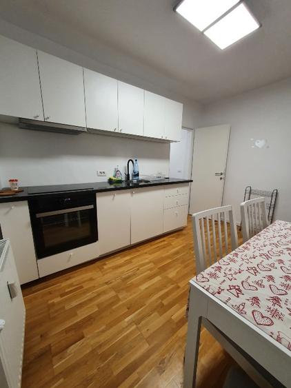 Închiriez apartament 3 camere, lângă Complexul Studențesc si Sala Olimpia