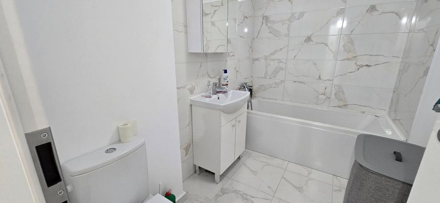 Class Park Târgoviște - Vânzare apartament 3 camere/loc parcare, etaj 1