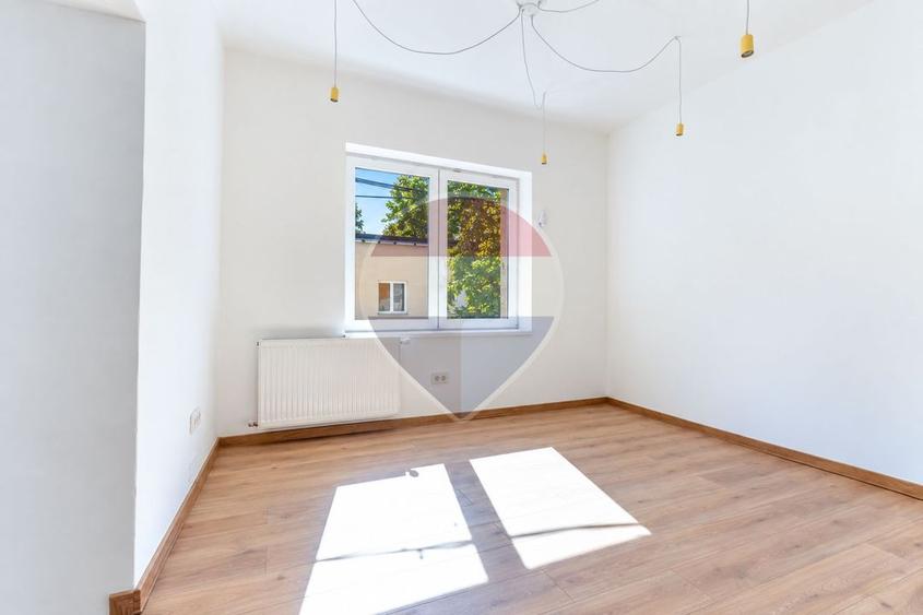 Apartament 3 camere de vanzare Calea Manastur langa USAMV si Platinia