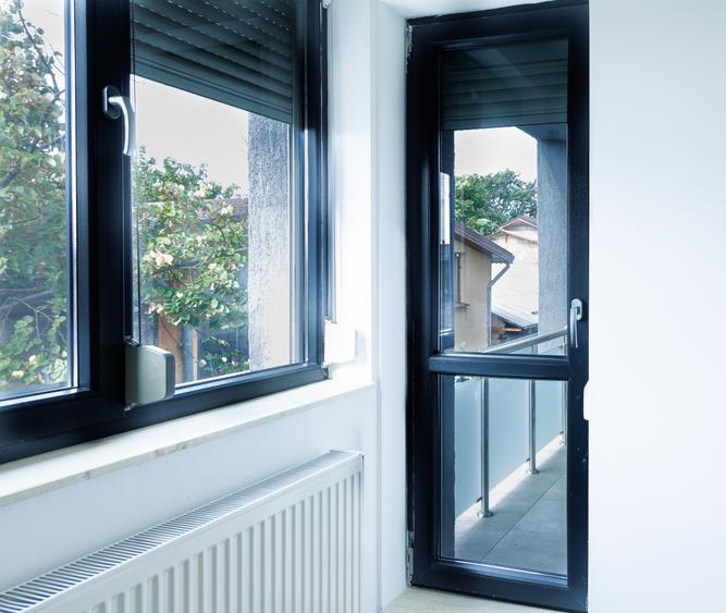 Casa 4 cam, 3 bai Ghencea Str Dantelei, 10 min Metrou Raul Doamnei