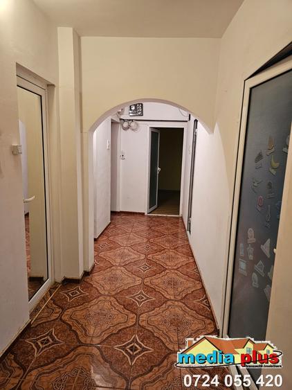Apartament 4 camere decomandat, etaj 1, Micro 18 – 98.000 €