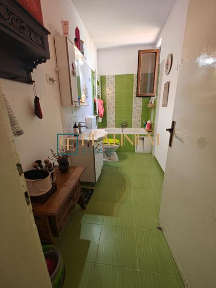 P4522 Casă individuală cu 3 camere decomandate, zona Girocului/Județean