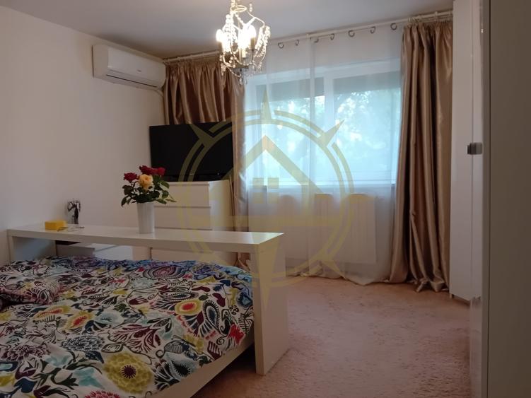 DOM00347 - Vila Individuala ideala pentru familie cu 6 camere in Ostratu