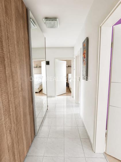 2 camere decomandat, mobilat utilat, parcare + boxă, Str. Egretei - 12