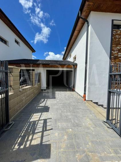 Casa 5 camere de vanzare in Chinteni