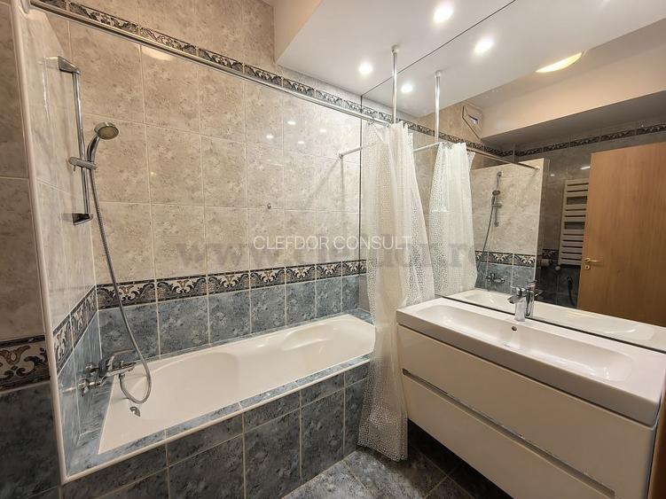 Vilă cu acces la piscina langa Jolie Ville - 16
