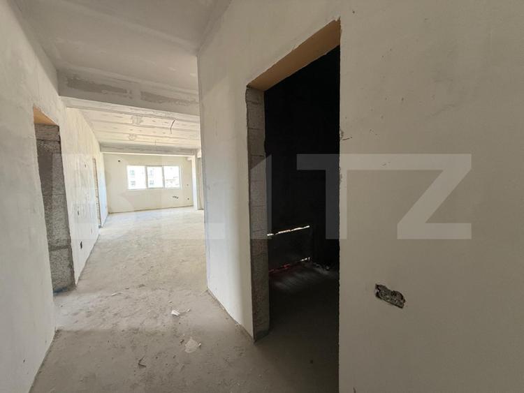 Apartament 3 camere, doua bai, 90 mp, et 2, loc de parcare, Damila