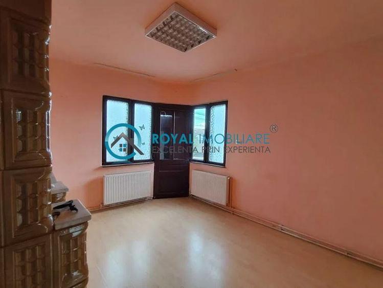 Royal Imobiliare - Vanzare vila zona Rudului