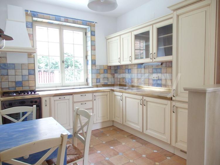 Vila speciala cu gradina superba de 1000mp