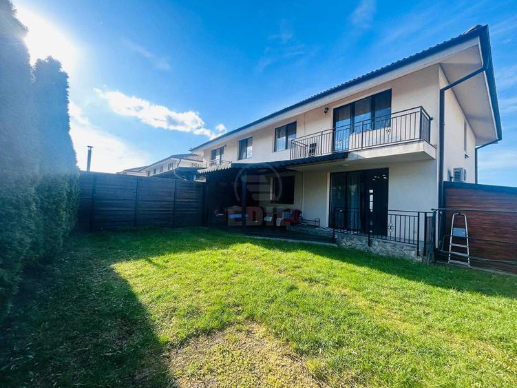 Duplex zona Urusagului