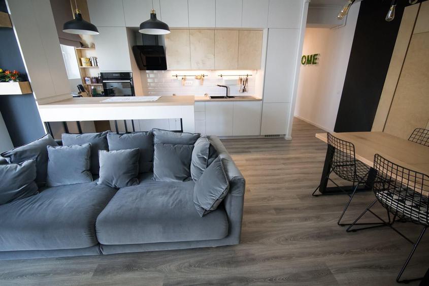 Inchiriere apartament 4 camere Laguna Residence