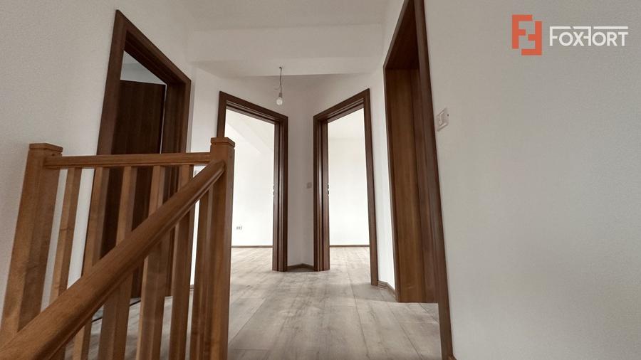 Duplex 4 camere de vanzare, 116 mp, in Chisoda