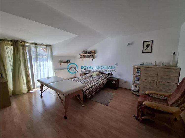 Royal Imobiliare - Vanzare vila zona Republicii