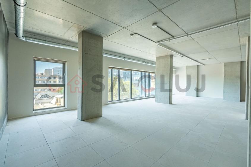 Birou Clasa A, 207 mp, complet finisat — M-Avenue, la 500 m de Iulius Mall