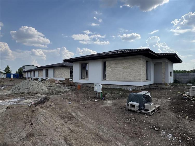 VANZARE VILA PRELUNGIREA GHENCEA - BRAGADIRU SECTOR 6