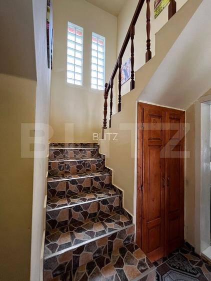 Casa de vanzare, cu 7 camere, 150 mp, zona Stramba - 14