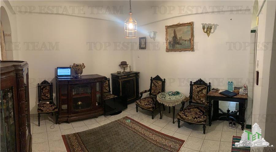 Apartament 4 camere zona Universitate